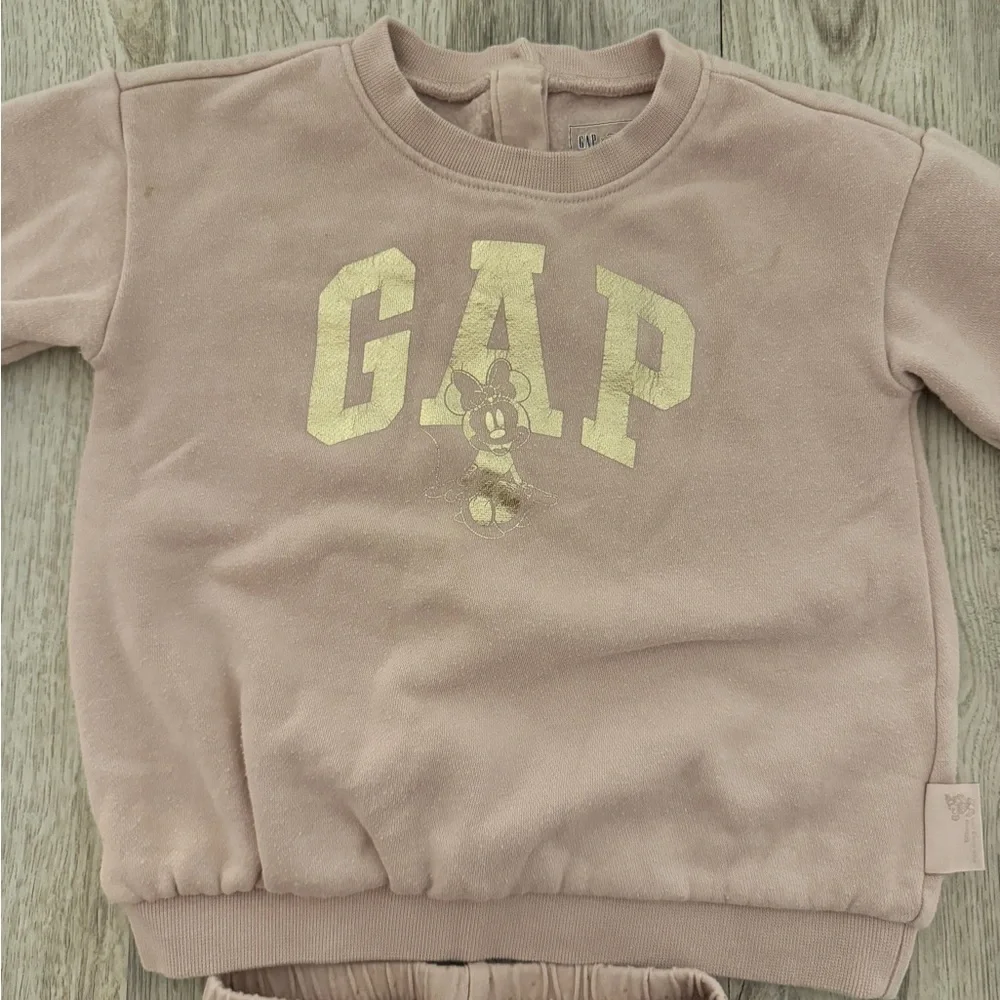 Gap Disney Girls 12 To 18 Months Outfit